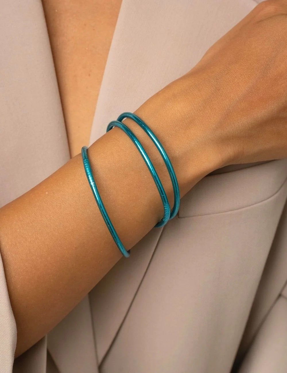 Jonc Bouddhiste fin bleu turquoise